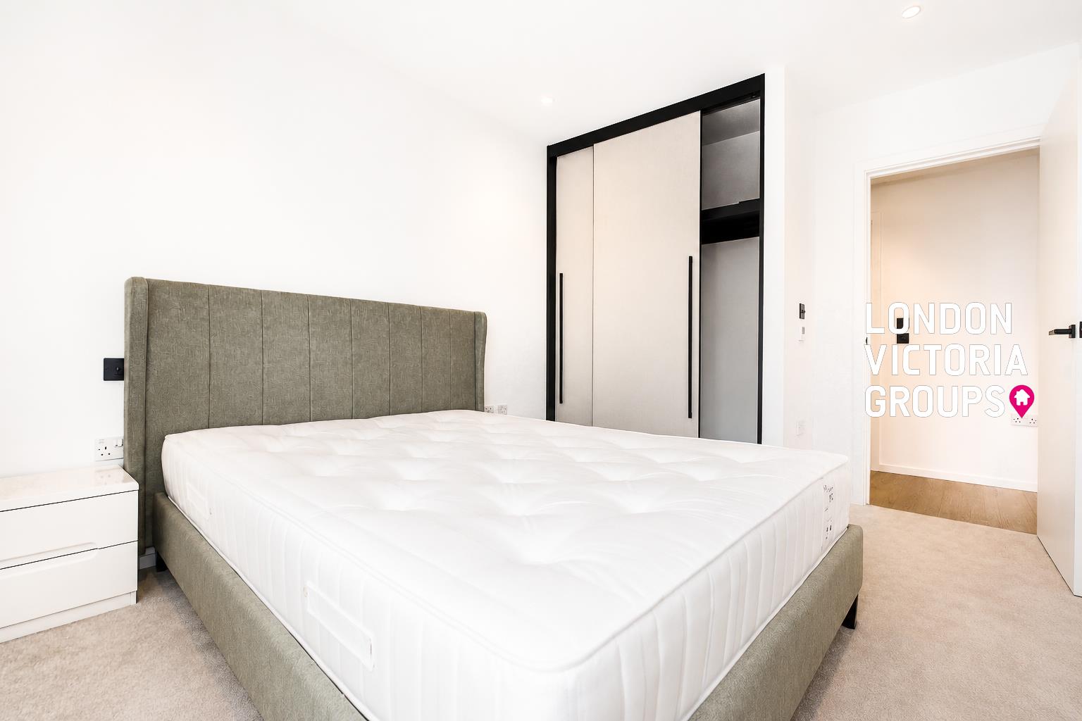 Curlew House, 1 Hawser Lane, London